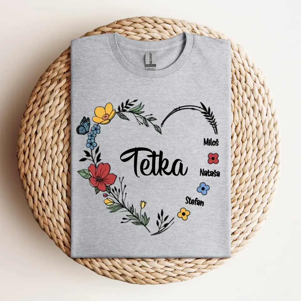 Srce od cveća sa imenima - Majica za Tetku